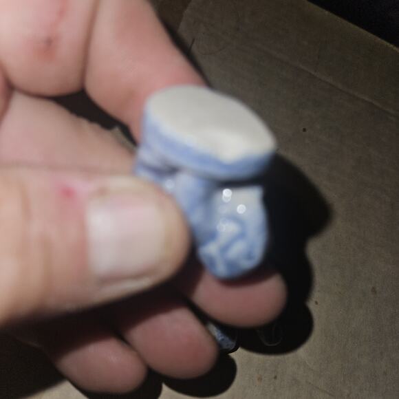 2 Wade Whimsie Red Rose Tea Circus Series Blue Sitting Elephant Blue standing - Picture 4 of 4